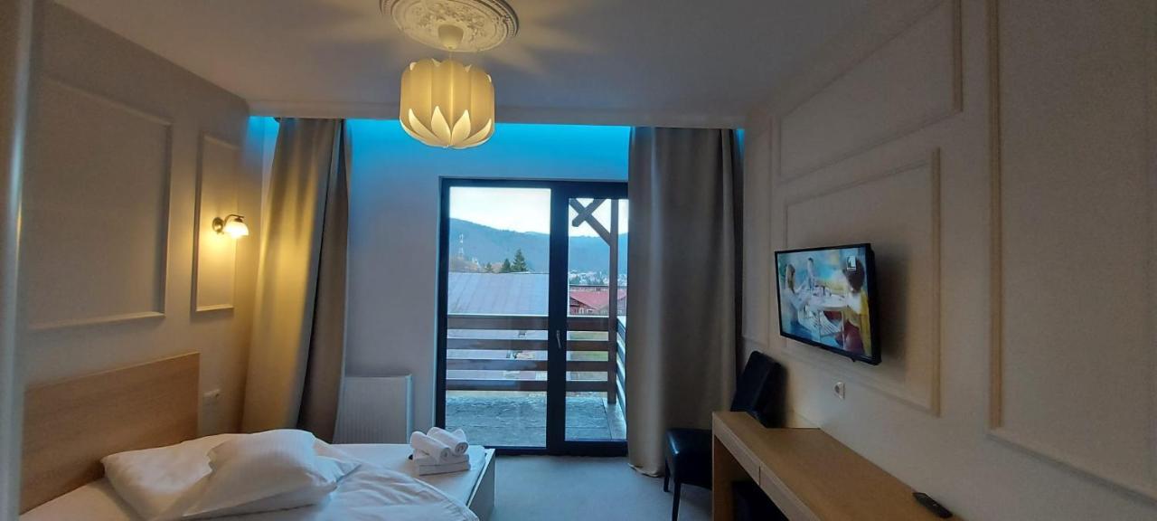 Vila Panoramic Buşteni Екстериор снимка